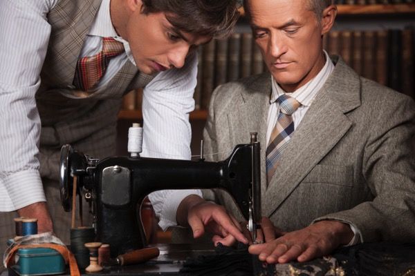 Things to consider before hiring a men’s tailor